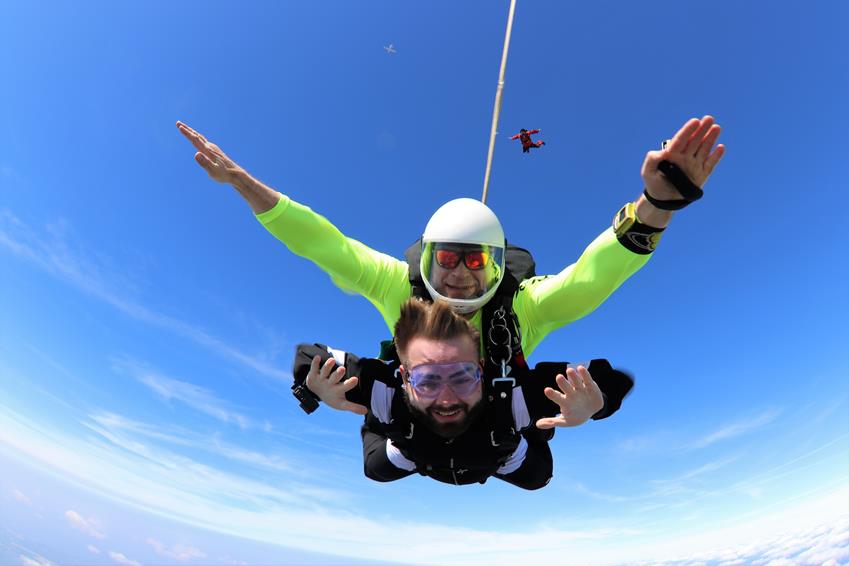 Urodzinowy skok spadochronowy