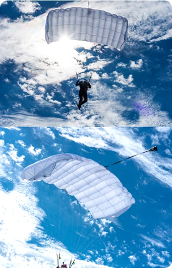 Biała czasza spadochronu zapasowego Aerodyne Smart w locie – dwa ujęcia