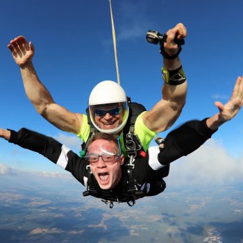 Skoki spadochronowe w tandemie Ostrów Wielkopolski