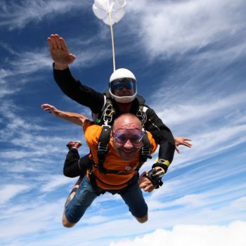 Skoki spadochronowe z instruktorem - vouchery na skoki